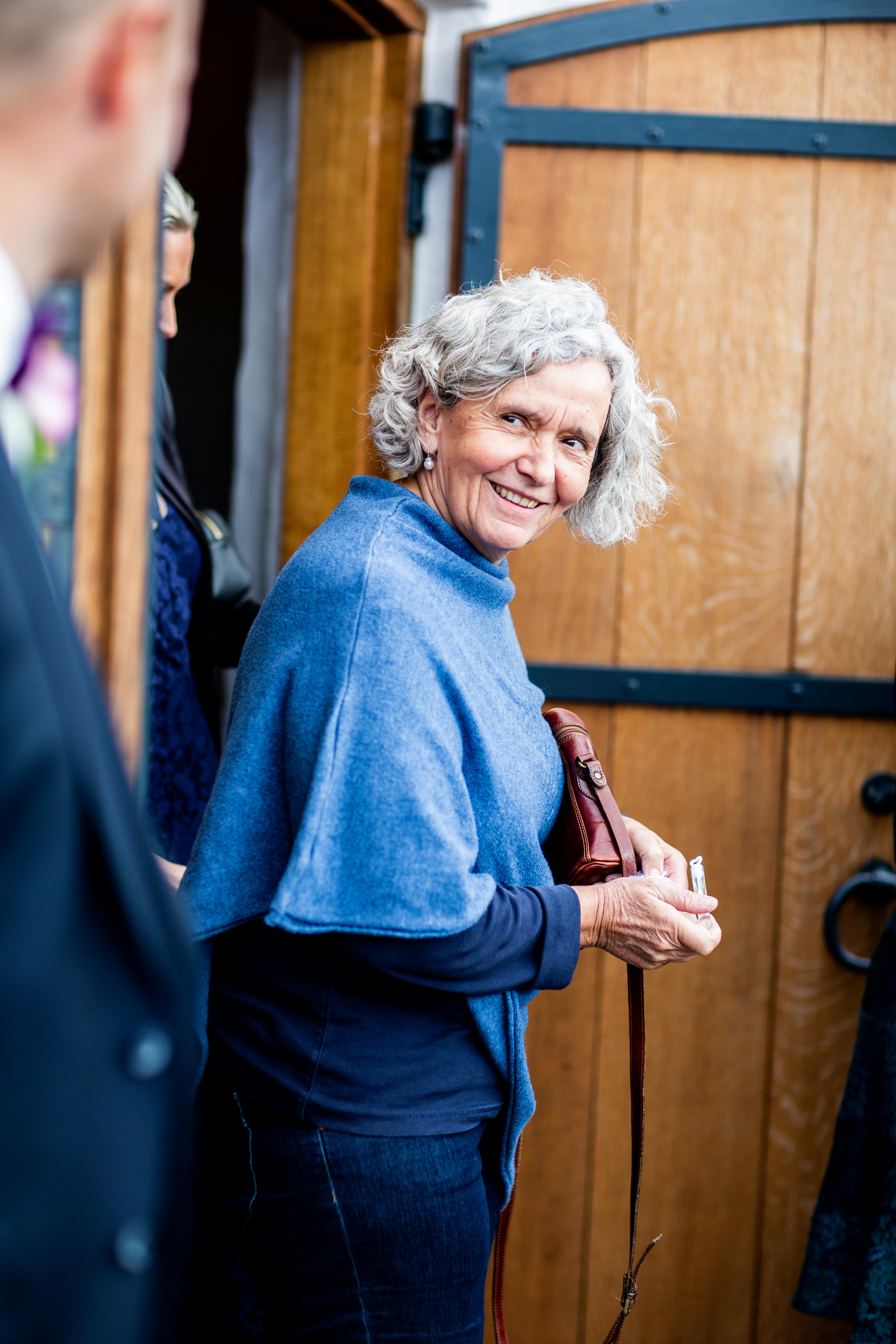 A happy elderly woman | Source: Pexels